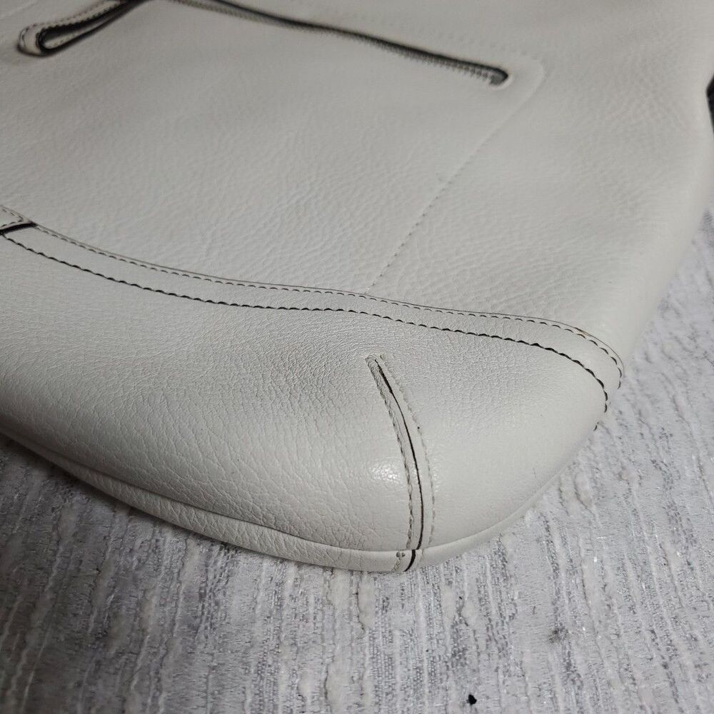 Coach Pebbled Leather Shoulder‎ Bag Cream White – Adjustable Strap Tote - Picture 14 of 14